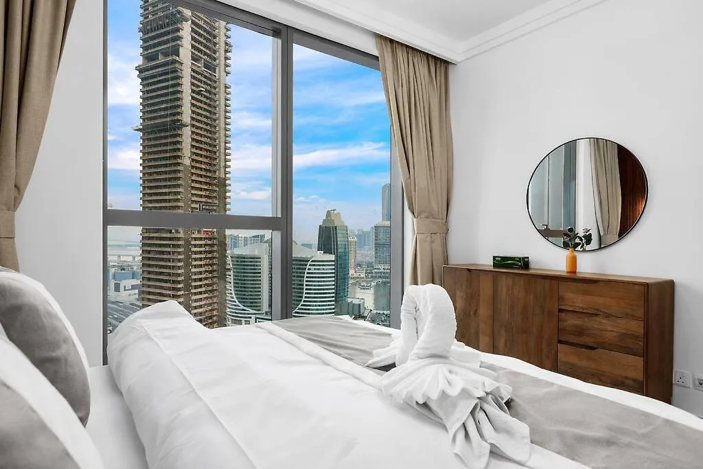 First Class 1Br City Skyline Views Dubai Apartment